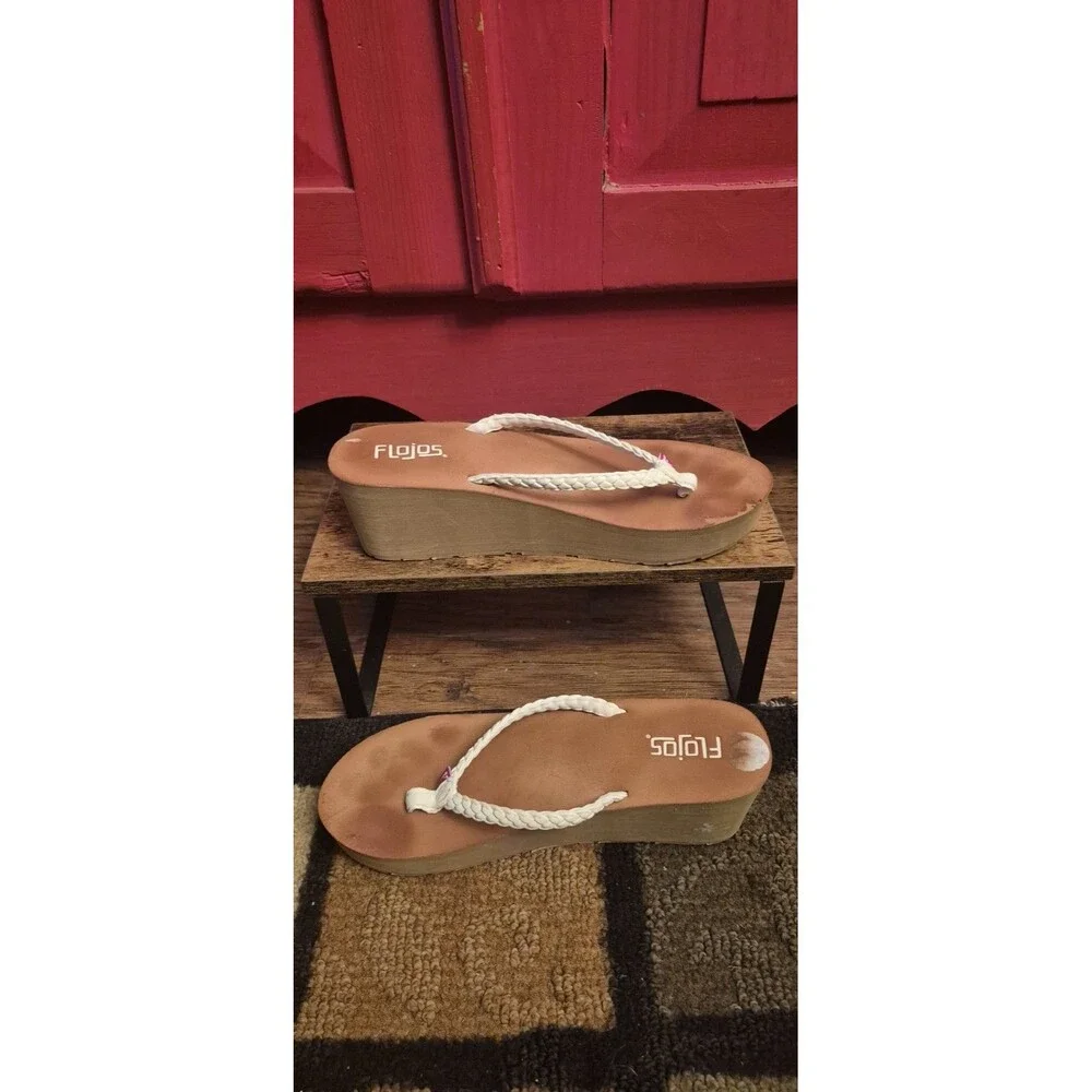 FLOJOS Size 9 (READ) Slip-on Women's Nella Wedge Sandals Braided Brown White EUC